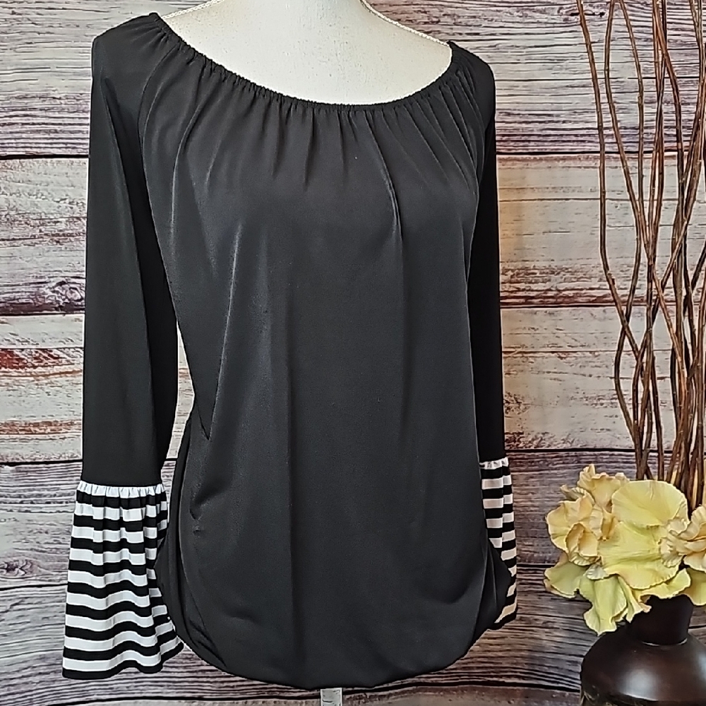 MICHAEL KORS BLACK BILLOWY LONG FLARE SLEEVE PULLOVER TOP